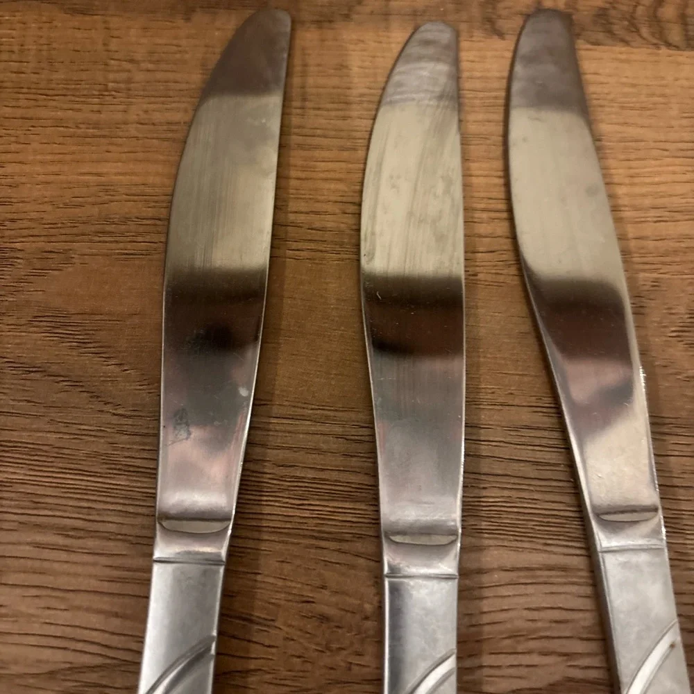 Cambridge Silver‎ Felicity Stainless Steel Flatware - 6 Knives